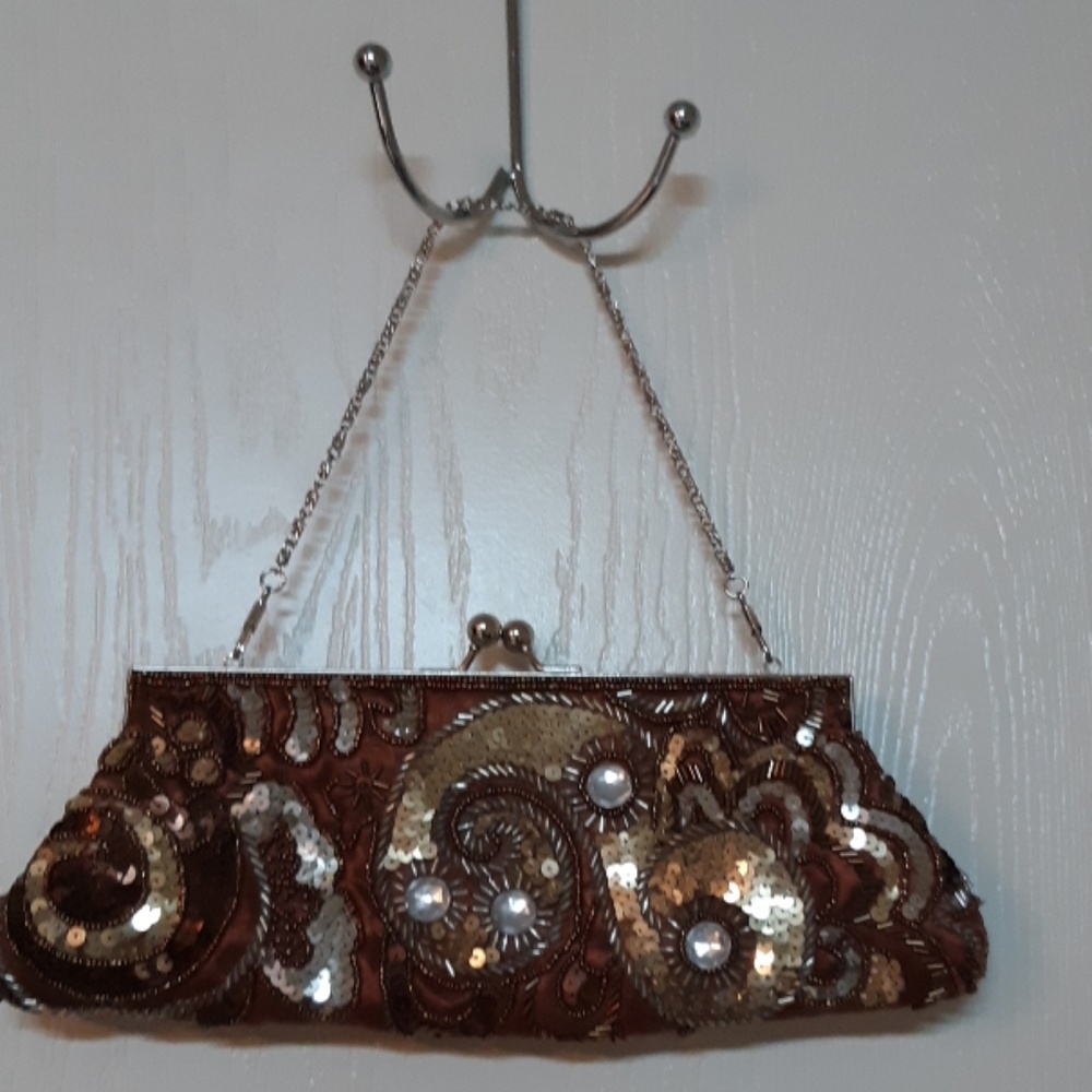 Apt9 vintage-style beaded bag